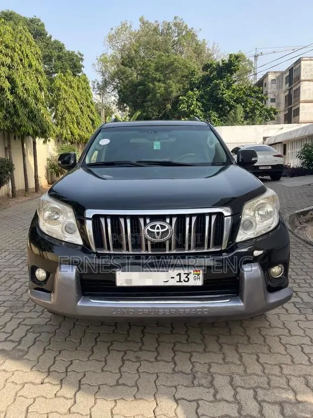 Toyota Land Cruiser Prado 2013 Black · Photo 1