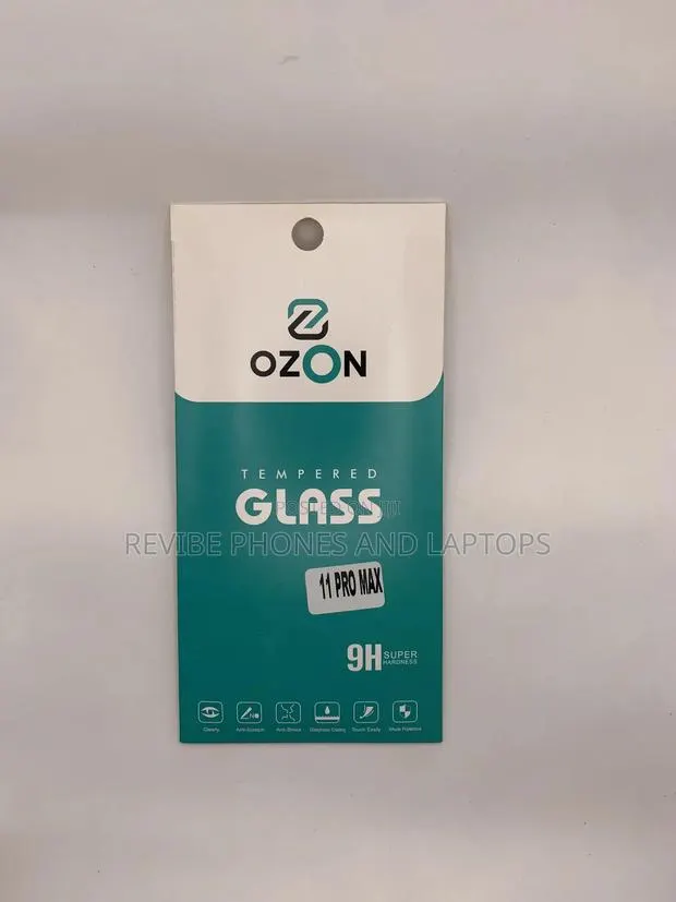 Ozon Clear Tempered Glass Protector · Photo 1