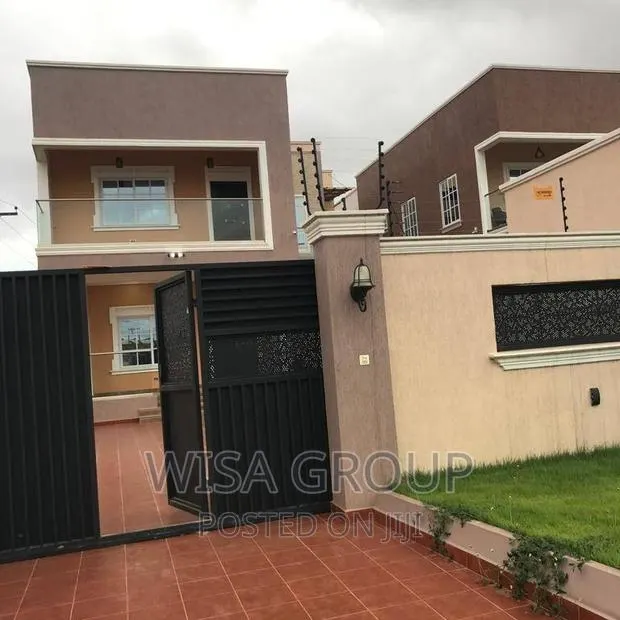 5bdrm Duplex in Wisa Groups, Accra Metropolitan for rent · Photo 1