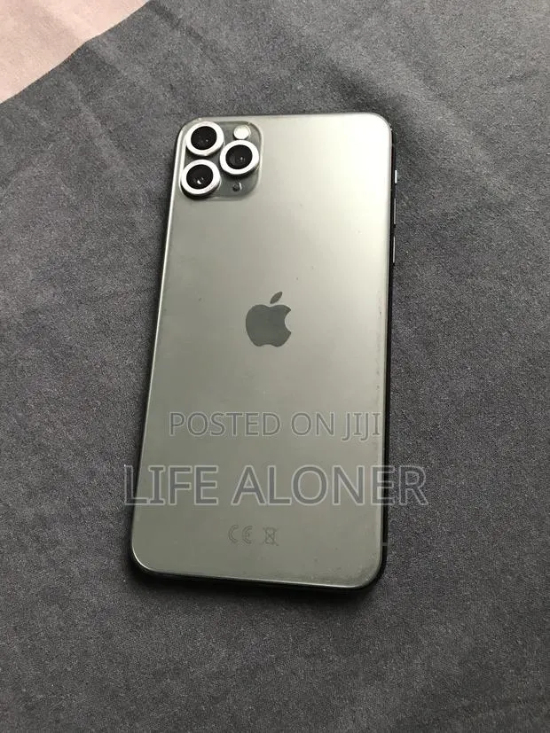 Apple iPhone 11 Pro Max 256 GB · Photo 1