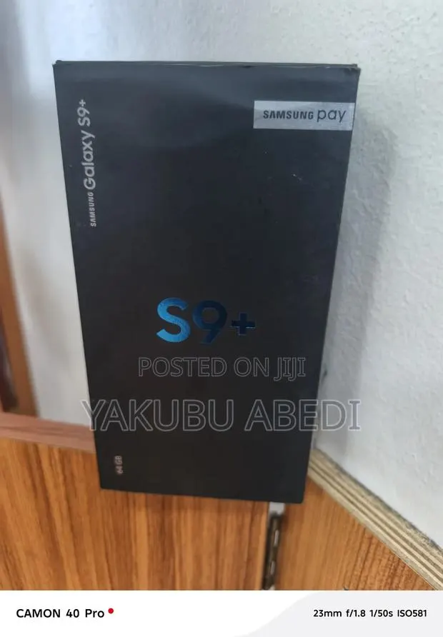 New Samsung Galaxy S9 Plus 64 GB Black · Photo 1