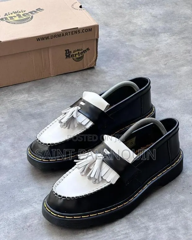 Dr Martens · Photo 1