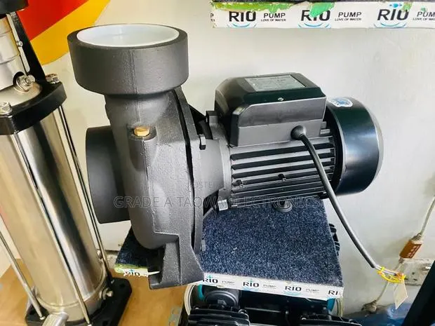 Solid/ Rio 4hp Water Pump · Photo 1