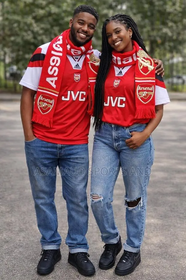 Original Arsenal Retro Kit Available at Cool Price · Photo 1