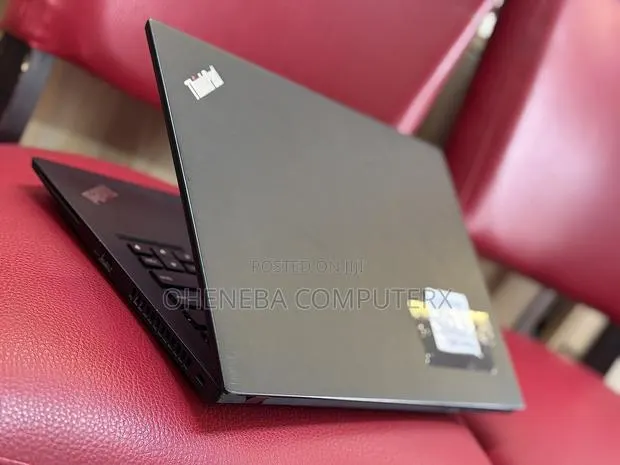 Laptop Lenovo ThinkPad T480s 16GB Intel Core i7 SSD 256GB · Photo 1
