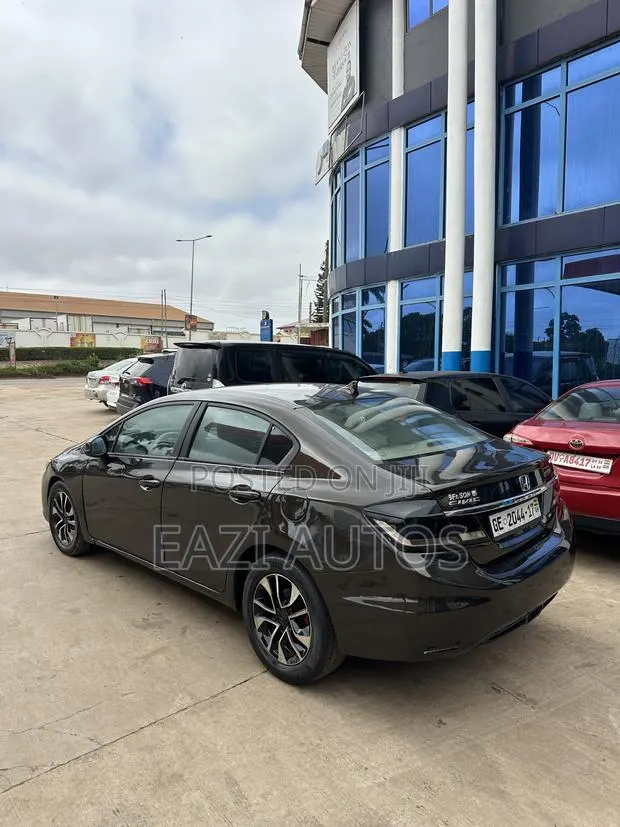 Honda Civic 2014 Gray · Photo 1