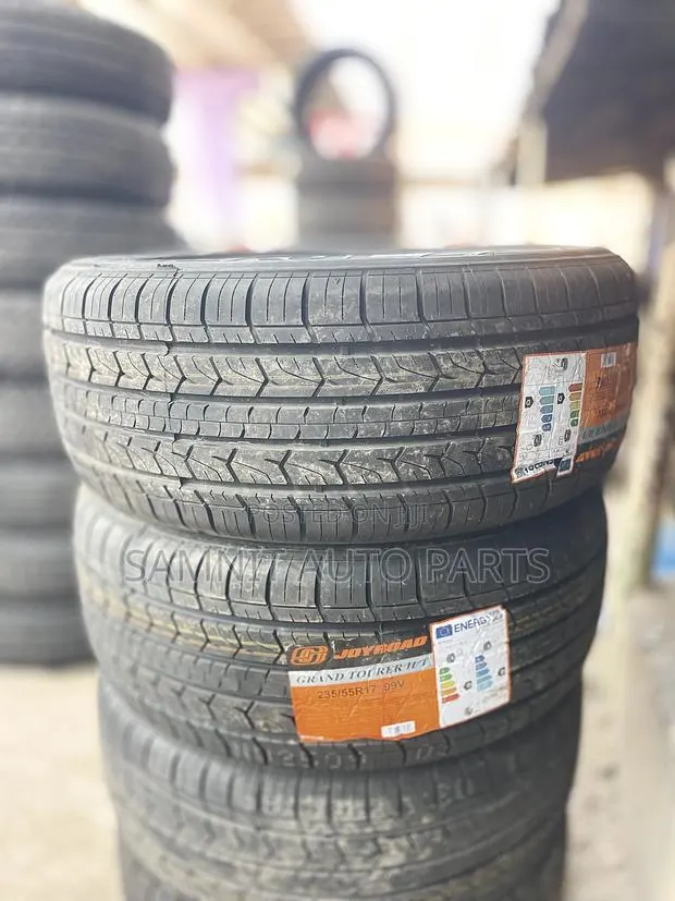 Joyroad 235/55r17 · Photo 1
