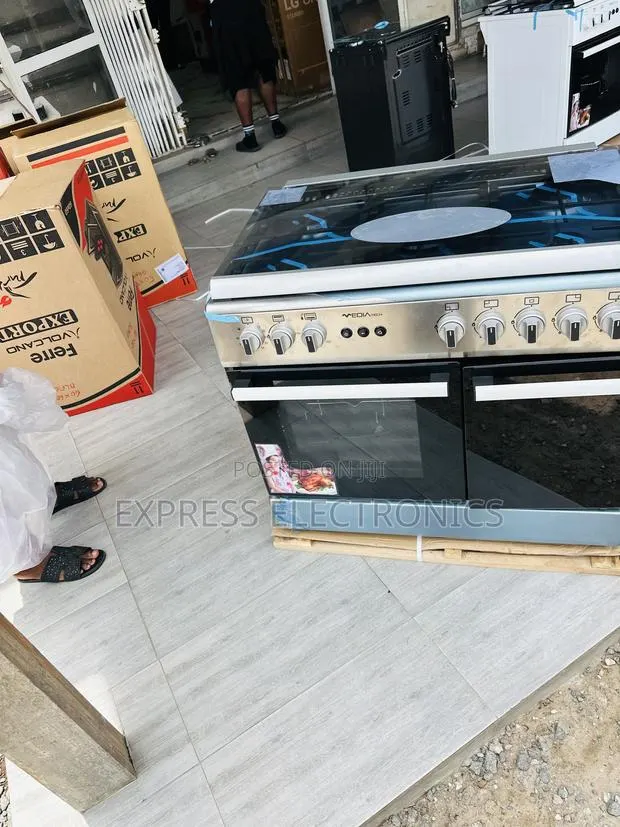 Limited Stock Sliver Midea Tech Gas Cooker Oven Rotisserie 5burner · Photo 1