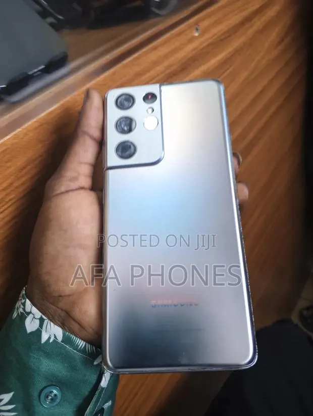 Samsung Galaxy S21 Ultra 5G 128 GB Silver · Photo 1