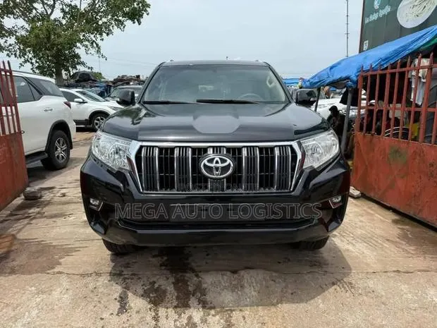 Toyota Land Cruiser Prado 2.8 2021 Matt Black · Photo 1