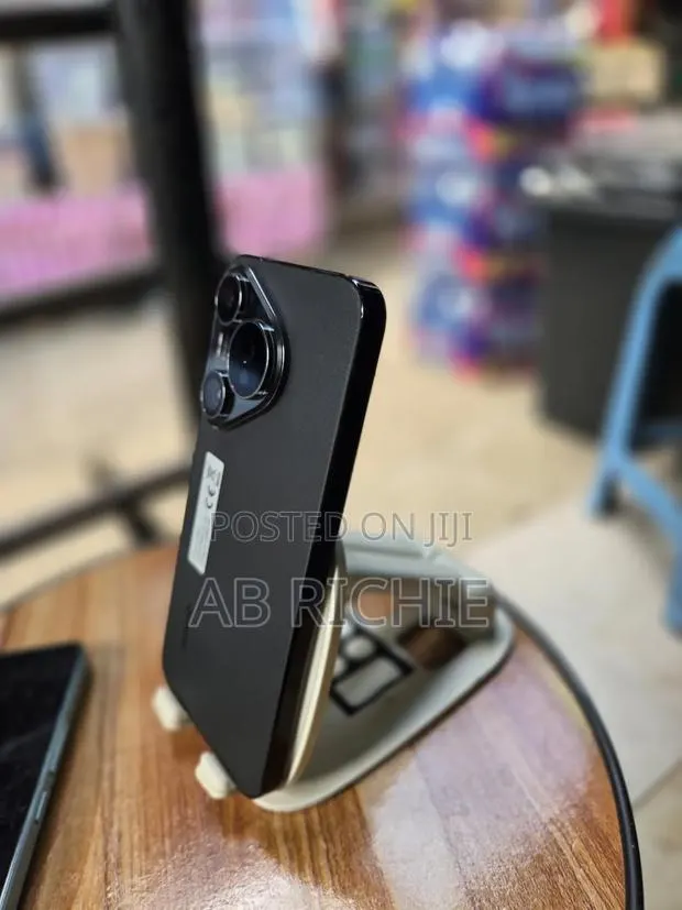 Huawei Pura 70 256 GB Black · Photo 1