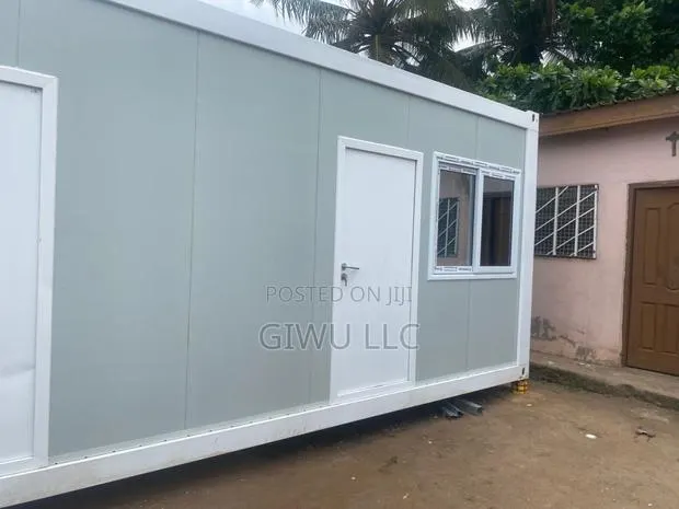Container Home · Photo 1