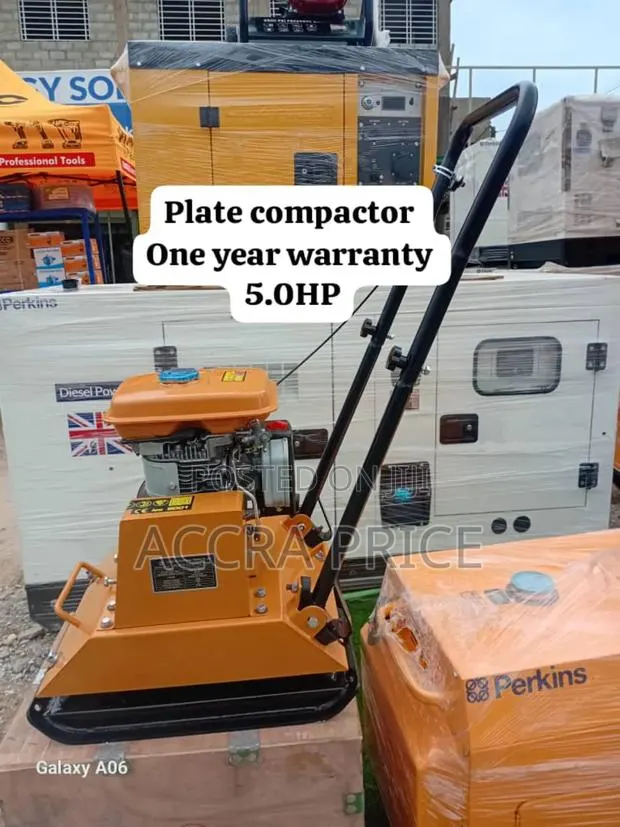 Tenacious 5hp Ecoolmax C-90 Plate Compactor Gasoline Engine · Photo 1