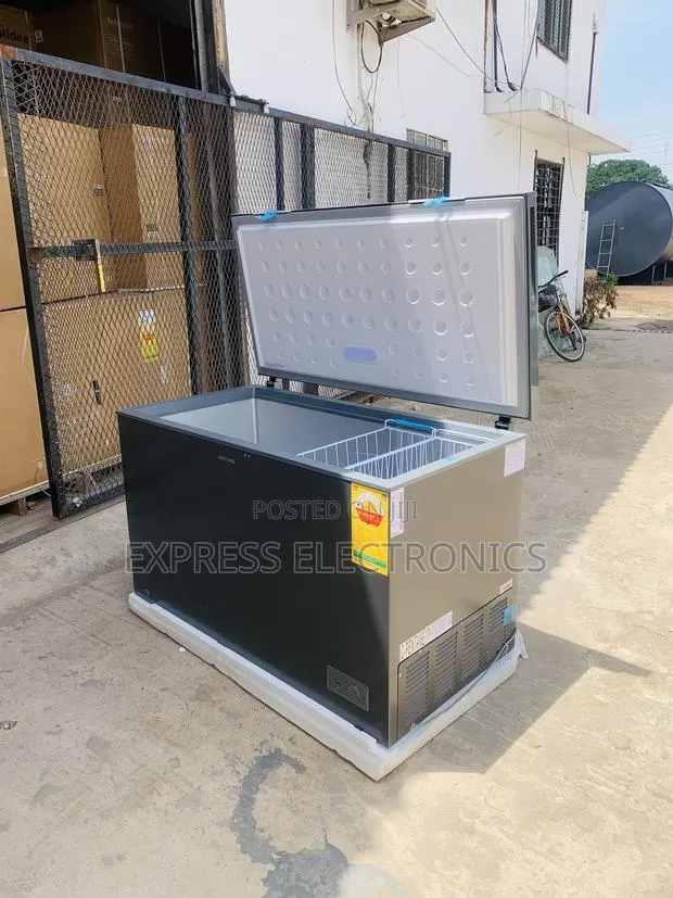 Place Your for Samsung 371l Chest Freezer · Photo 1