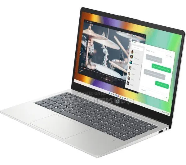 New Laptop HP 14-ep0063 8GB Intel Core i5 SSD 256GB · Photo 1