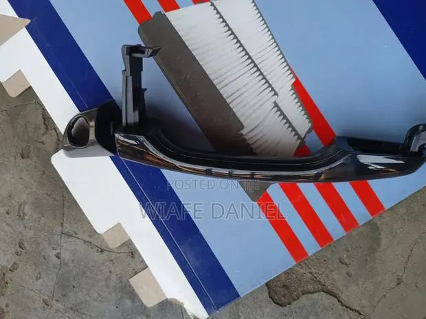 Elantra 2017 Door Handl · Photo 1