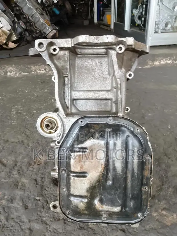 Toyota Yaris 1NZ Complete Sump · Photo 1