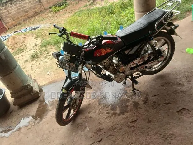 Royal RY125 2025 Black · Photo 1