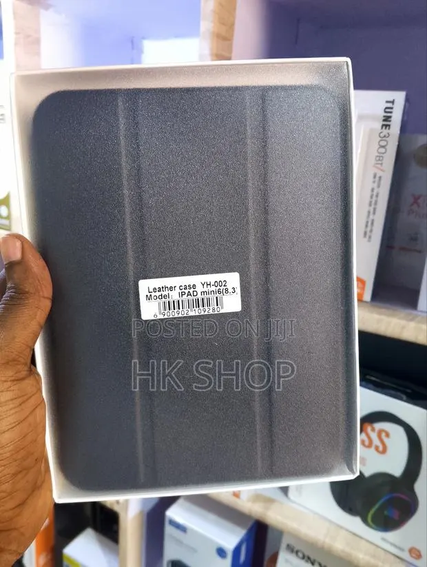 Apple iPad Mini 6 and Mini 7 Smart Case With Pencil Holder · Photo 1