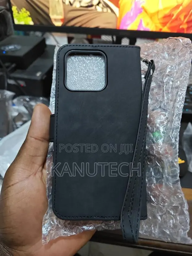 Xiaomi 13 Case/Cover. · Photo 1