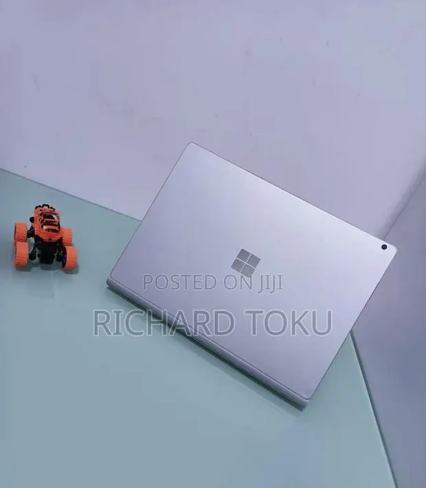 Laptop Microsoft Surface Book 2 16GB Intel Core i7 SSD 1T · Photo 1