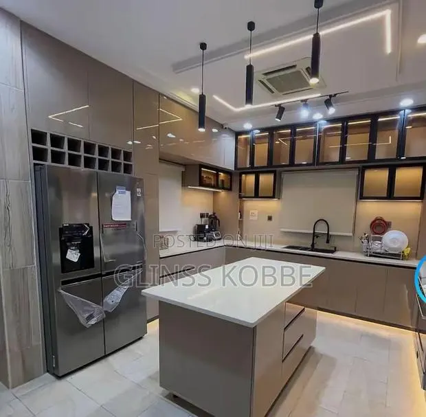 Glinss Modern · Photo 1