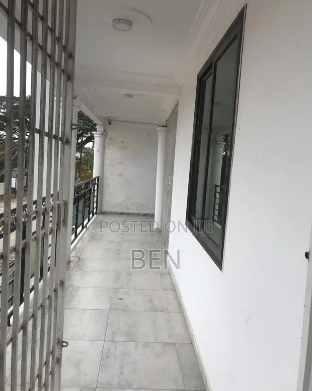 3bdrm Apartment in New Achimota Azuma, Mile 7 for rent · Photo 1