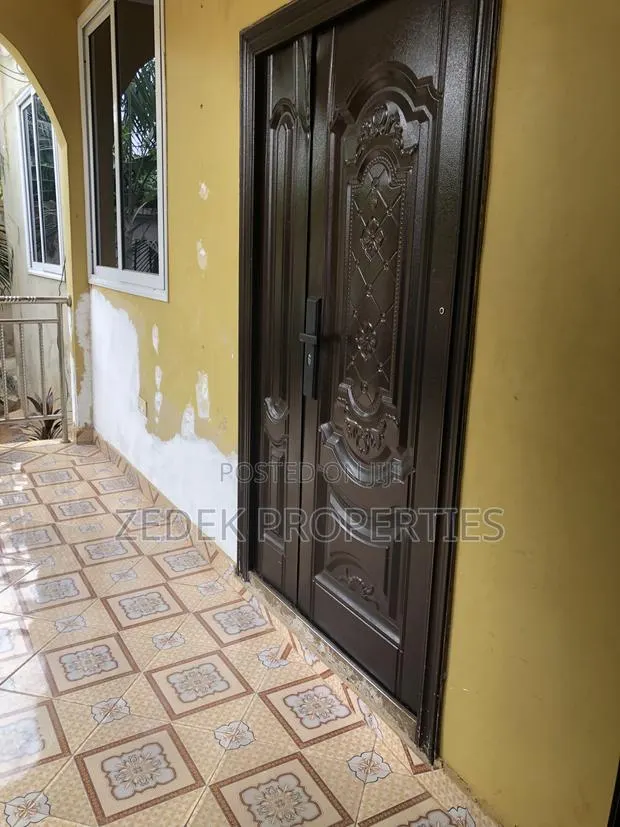 3bdrm Apartment in Kwabenya Acp for rent · Photo 1