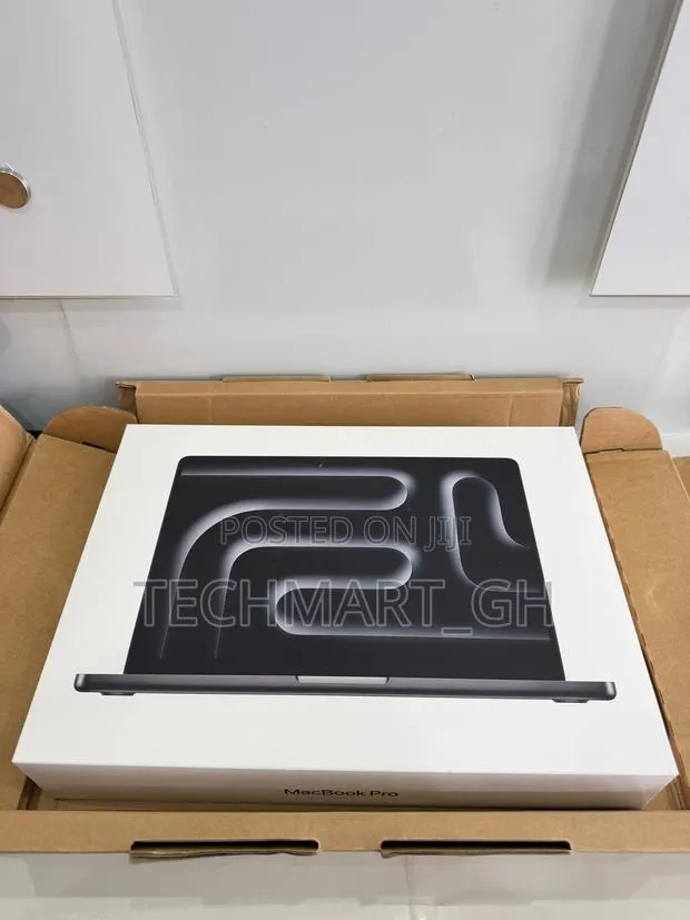 New Laptop Apple MacBook Pro 2026 M6 48GB Apple M5 SSD 1T · Photo 1