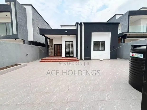 3bdrm Bungalow in Oyarifa for sale · Photo 1