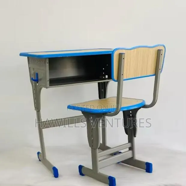 School Desk Set · Photo 1