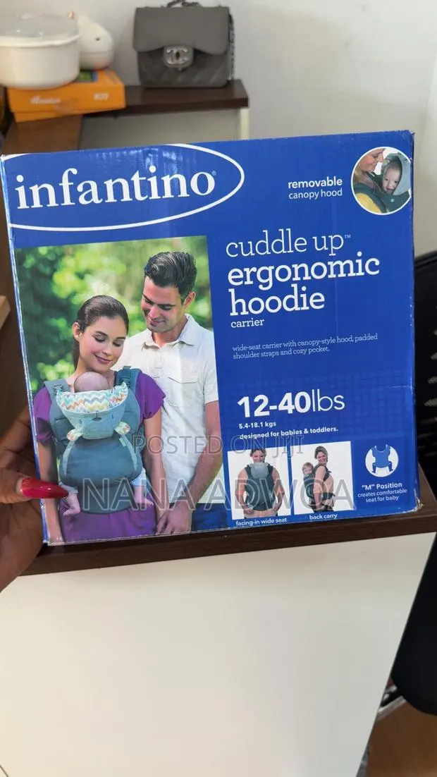 Infantino Baby Carrier · Photo 1