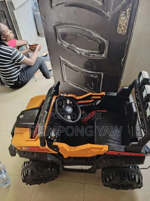 Childrens Electric Car · Photo 3