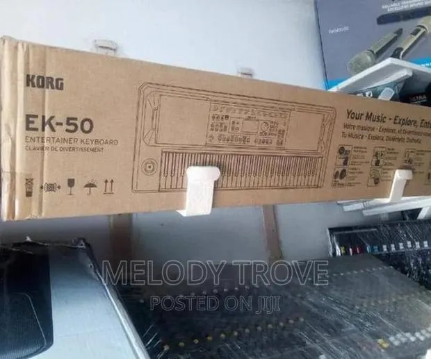 Korg Ek-50. · Photo 1