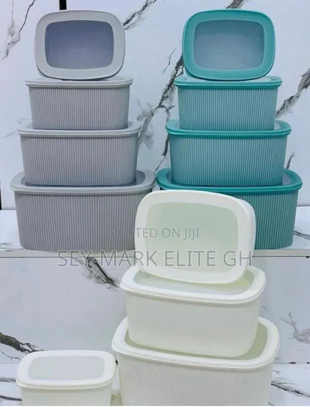 4 Set Silicone Storage Containers · Photo 1