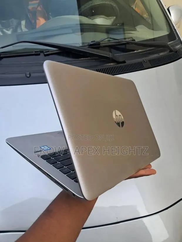 Laptop HP EliteBook Folio 1040 G3 16GB Intel Core i5 SSD 256GB · Photo 1