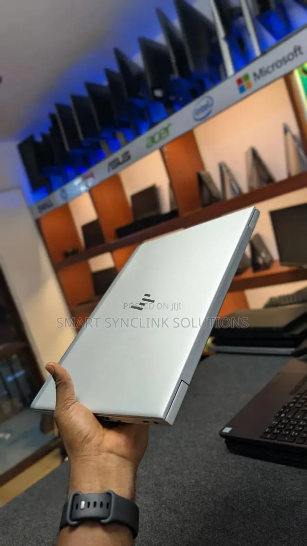 Laptop HP EliteBook 840 G6 16GB Intel Core i7 SSD 256GB · Photo 1
