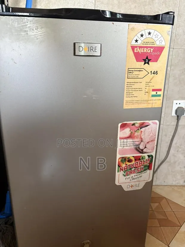 Mini Fridge · Photo 1