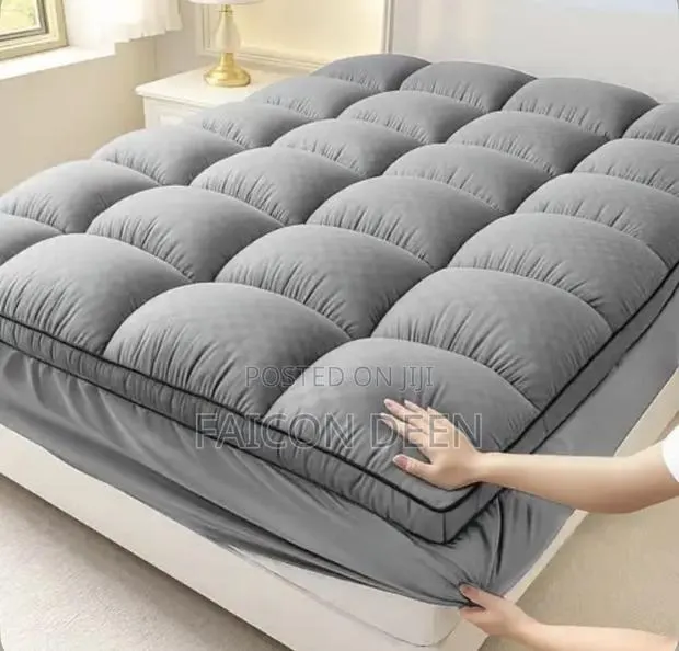 Premium Comfort for a Better Sleep:Extra Thick Heavy Mattress Topper · Photo 1