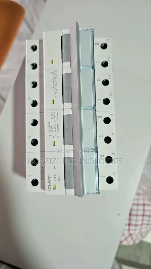 4pole 100A Manual Change Over Breaker Type · Photo 1