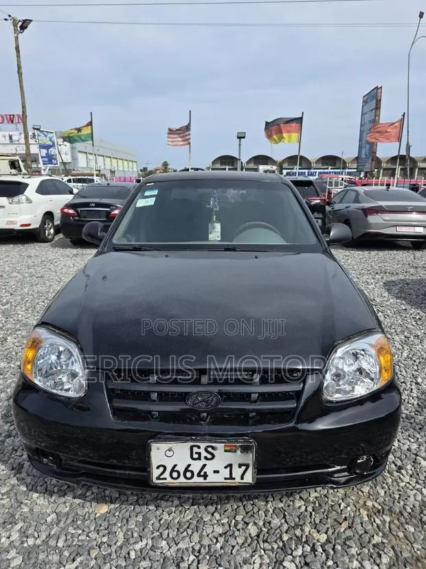 Hyundai Accent 1.6 2008 Black · Photo 1