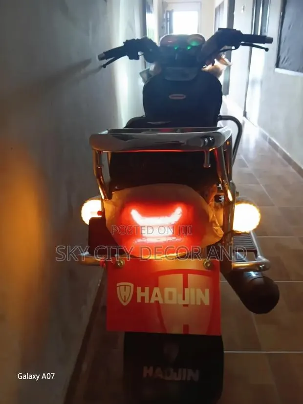 New Haojin HJ125-99 2025 · Photo 1