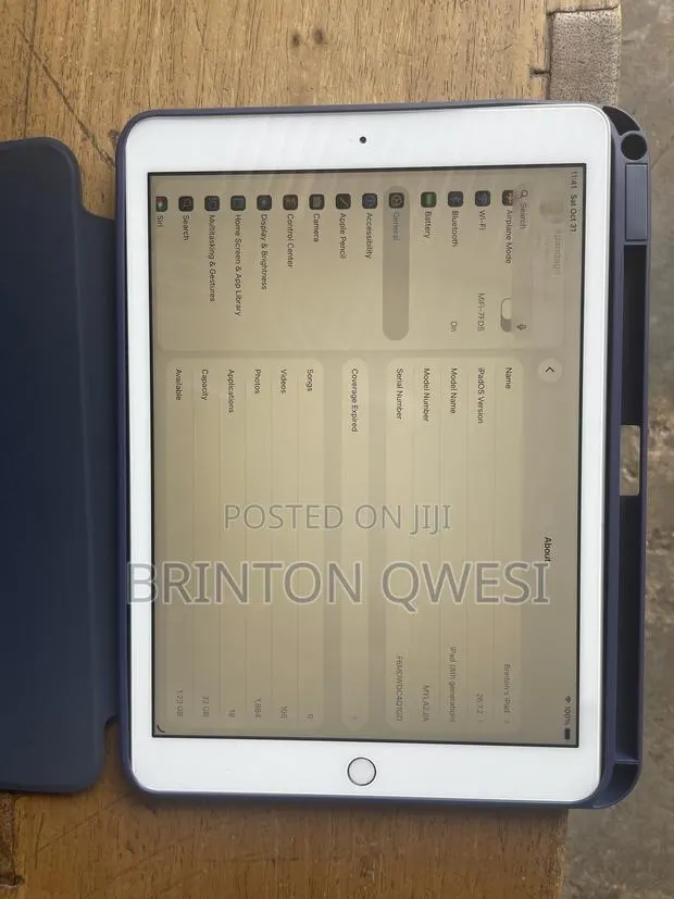 Apple iPad 10.2 (2020) Wi-Fi 32 GB Silver · Photo 1
