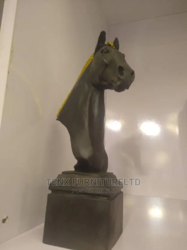 Horse Head Abstract (Black) · Photo 1