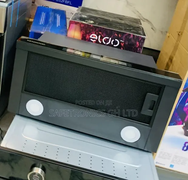 Ultra Modern Kenwood 60cm Built-in Heat Extractor (Model 900T) · Photo 1
