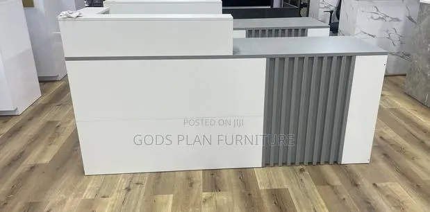 Front Desk (D - 8146) · Photo 1