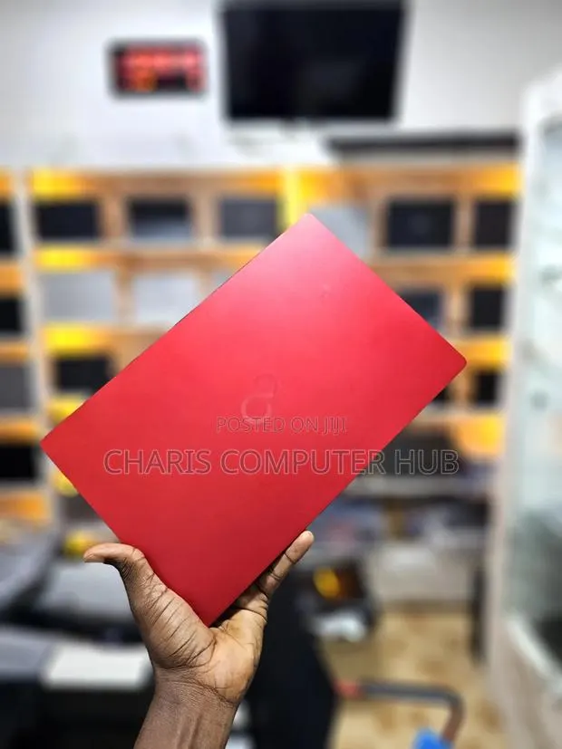 Laptop Fujitsu Lifebook U9311 8GB Intel Core i5 SSD 256GB · Photo 1