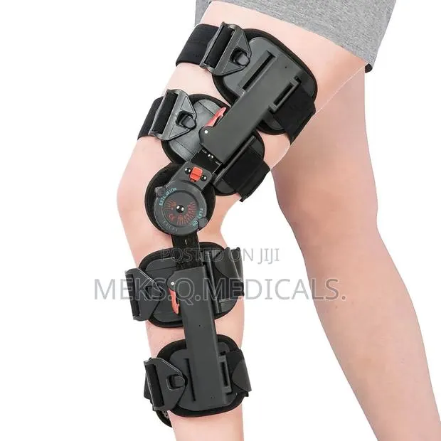 Knee Support With Hinge · Photo 1