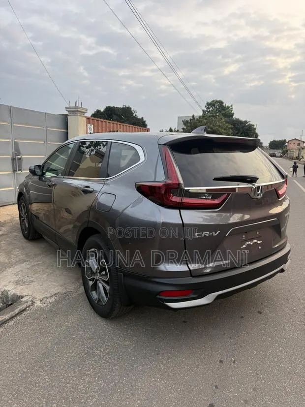 Honda CR-V EX-L 2021 · Photo 1
