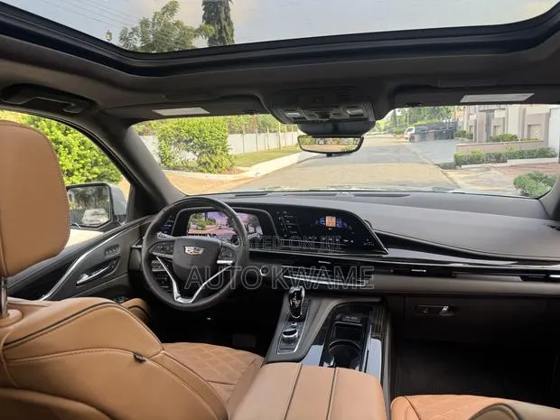 Cadillac Escalade 2023 Gray · Photo 1